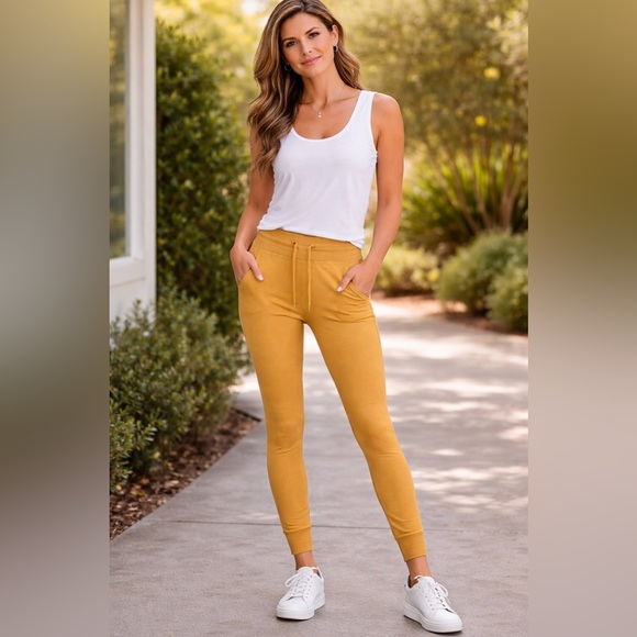 Travis Mathew Pants - Travis Mathew Women’s Leggings Athleisure size XS